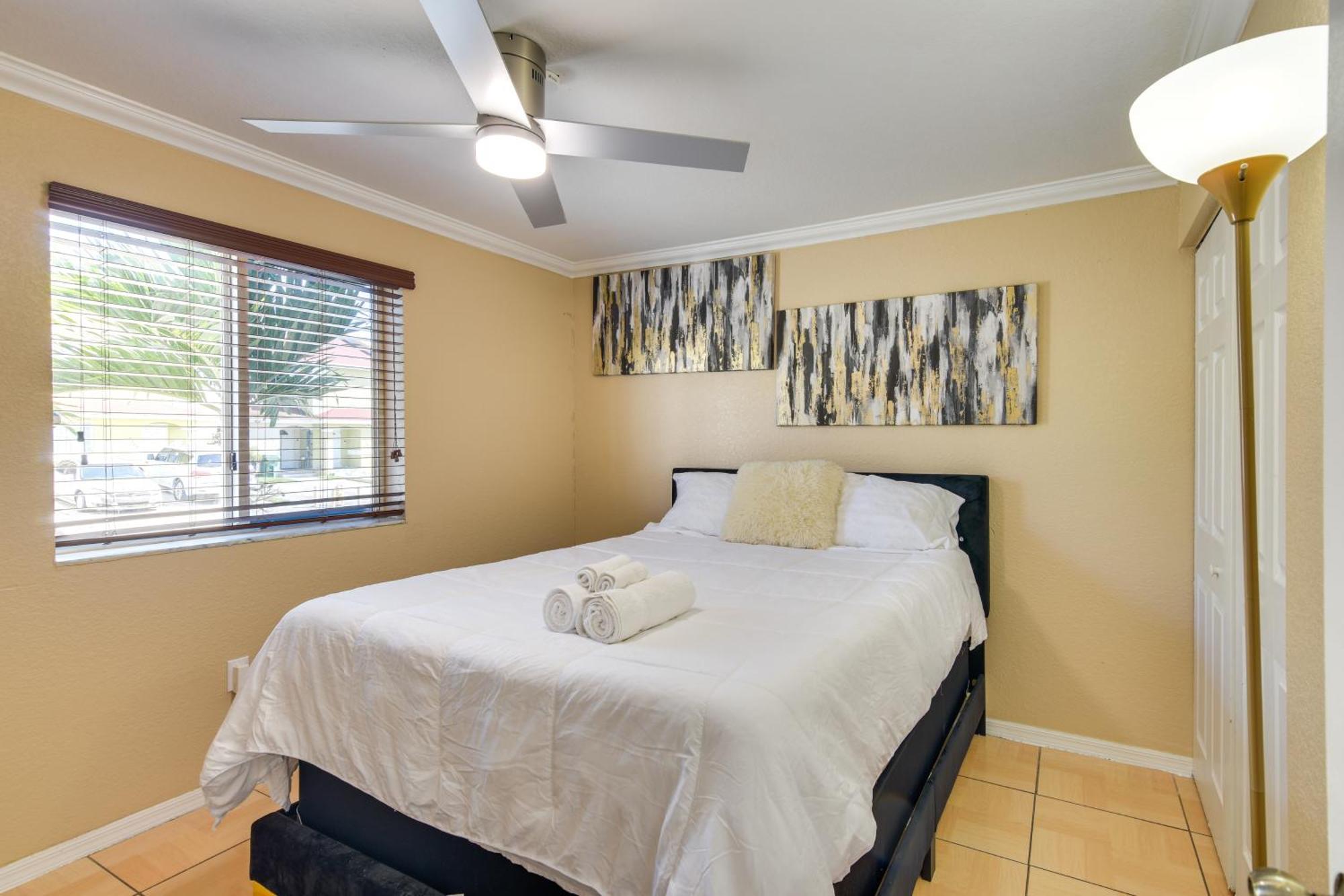 Opa-Locka Townhome, 15 Mi To Miami Beach! Εξωτερικό φωτογραφία