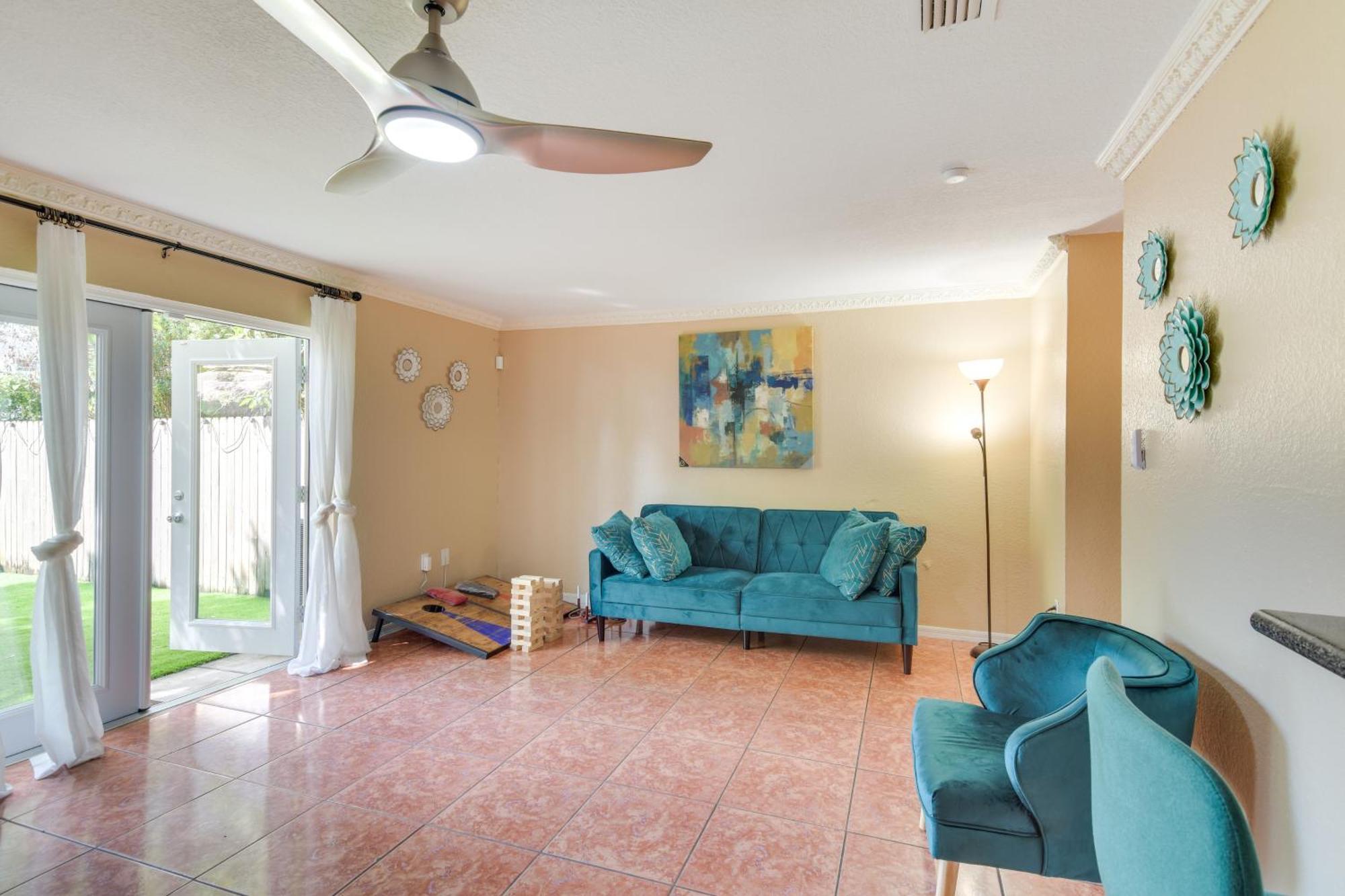 Opa-Locka Townhome, 15 Mi To Miami Beach! Εξωτερικό φωτογραφία